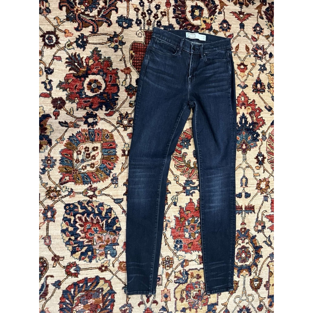 Women’s Ayr Quiet Luxury Dark Wash Denim Skinny Jeans Size 24